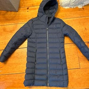 North Face women’s down coat.  Navy blue